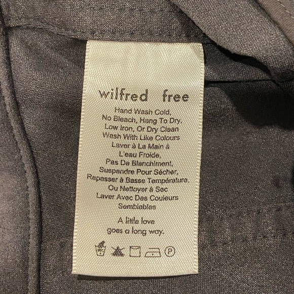 Aritzia Centinela Faux-Suede Skirt in Dark Grey - Picture 4 of 5